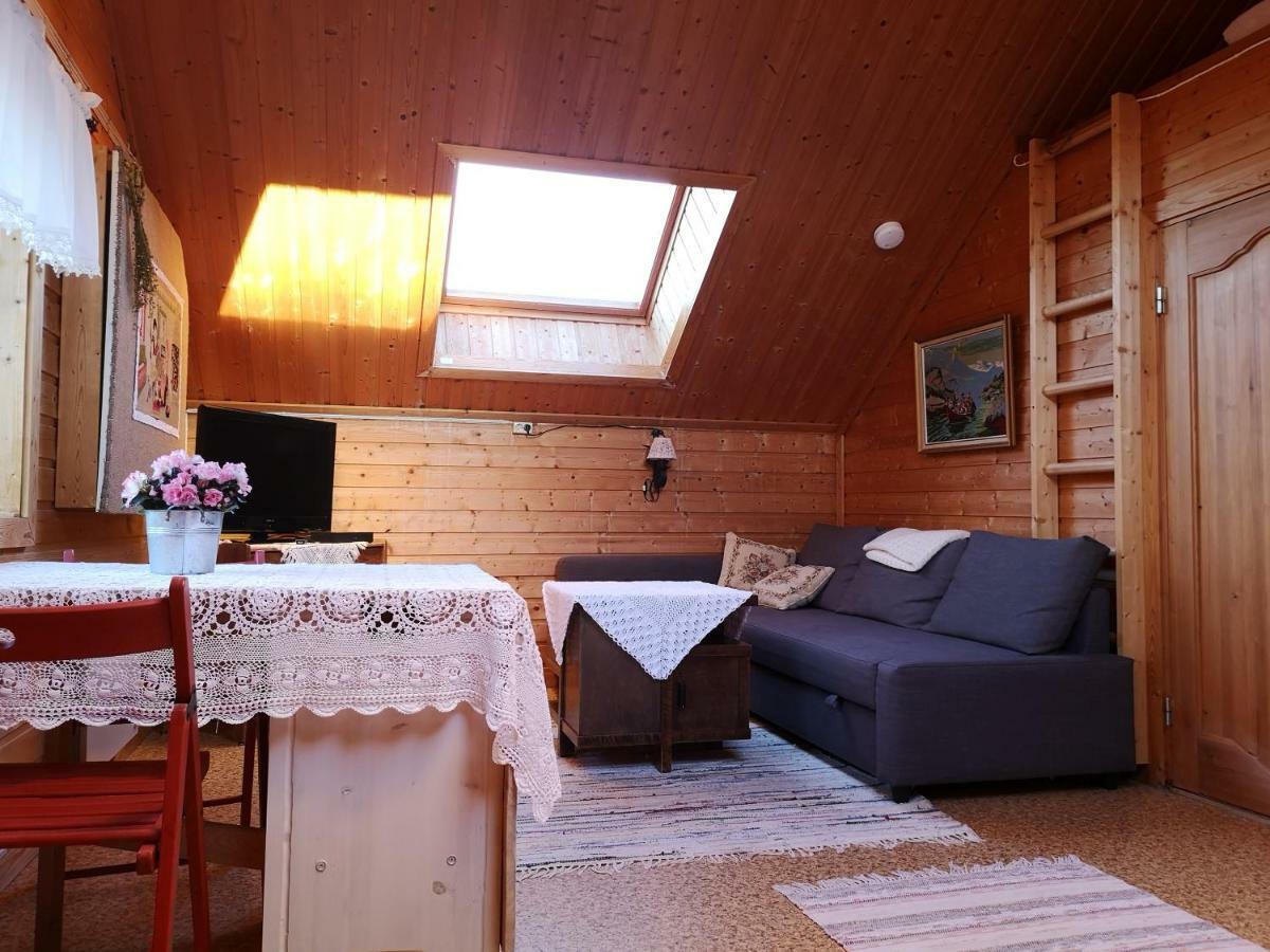 Haugtun Gardspensjonat Og Leiligheter Nordre Land Exterior foto